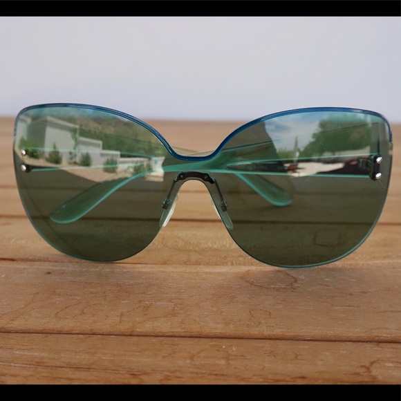 Teal Marc by Marc Jacobs sunglasses - Picture 2 of 5